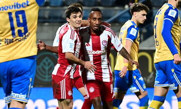 Super League: Πρωτοπόρος στη βαθμολογία ο Ολυμπιακός 