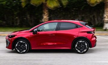 Άκρως ανανεωμένο το νέο Renault Clio