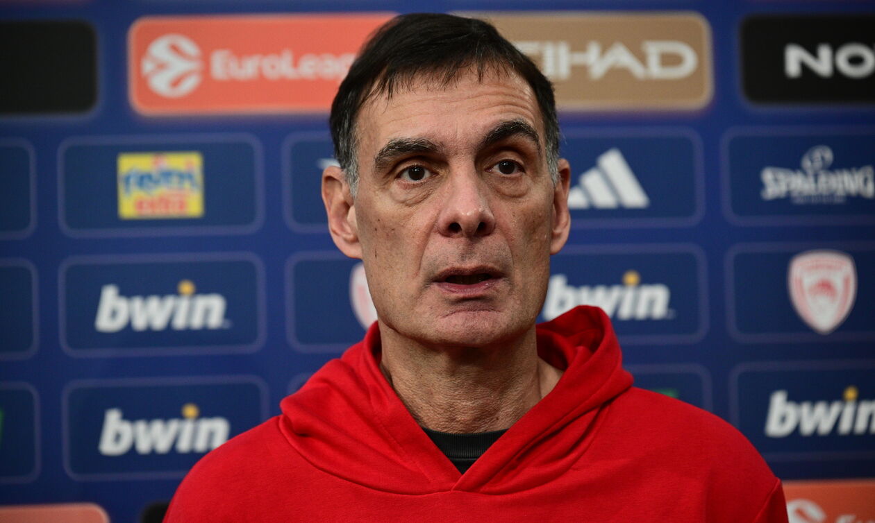 Ολυμπιακός: Τι είπε ο Μπαρτζώκας για το περιστατικό στο Ντουμπάι και για τον αγώνα με τη Βίρτους  