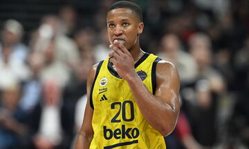 Πλήγμα για τη Φενέρμπαχτσε: Ρήξη μηνίσκου ο Ντέβον Χολ