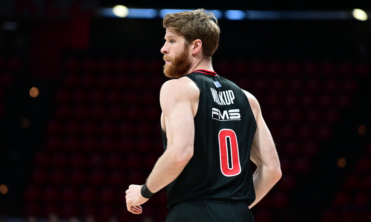 Ολυμπιακός: Ο Ουόκαπ παίζει για όλους μαζί! 