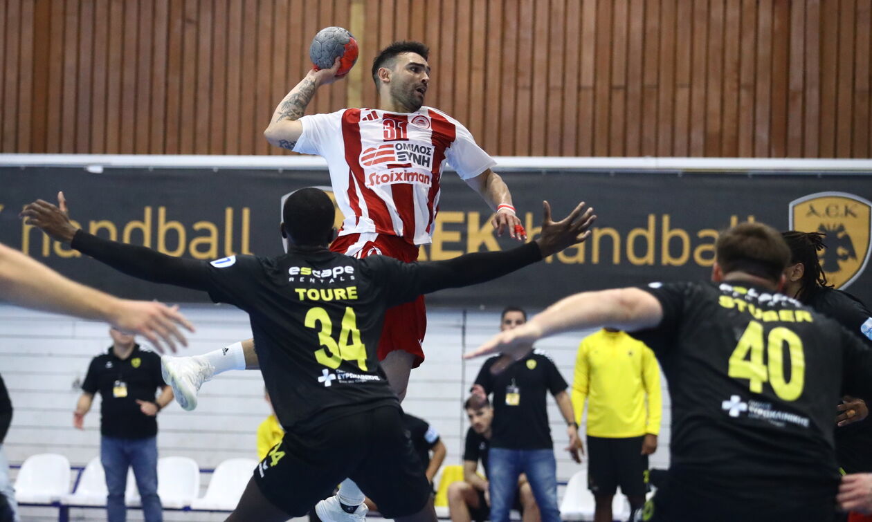 Ολυμπιακός - ΑΕΚ: Τελικός στο Καματερό 