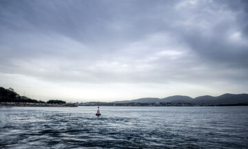Καιρός: Άστατος με βροχές
