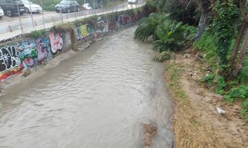 Υπερχείλισε ρέμα στο Πικέρμι