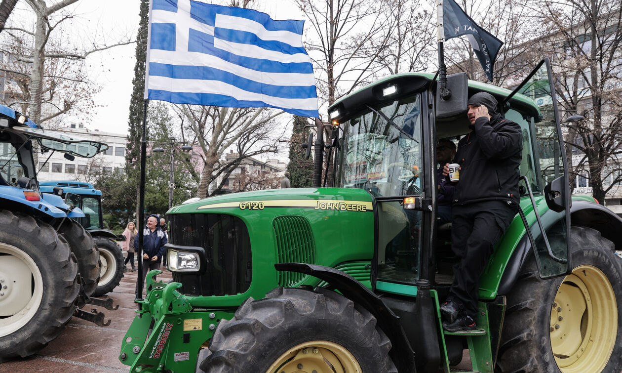 «Απόβαση» αγροτών με τρακτέρ σήμερα στο Σύνταγμα