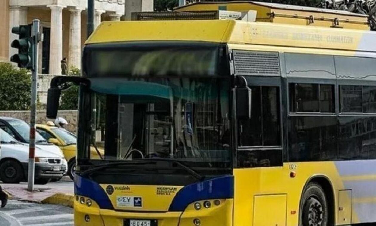  Πετράλωνα: Τραυματίας οδηγός τρόλεϊ που προσέκρουσε σε πολυκατοικία!