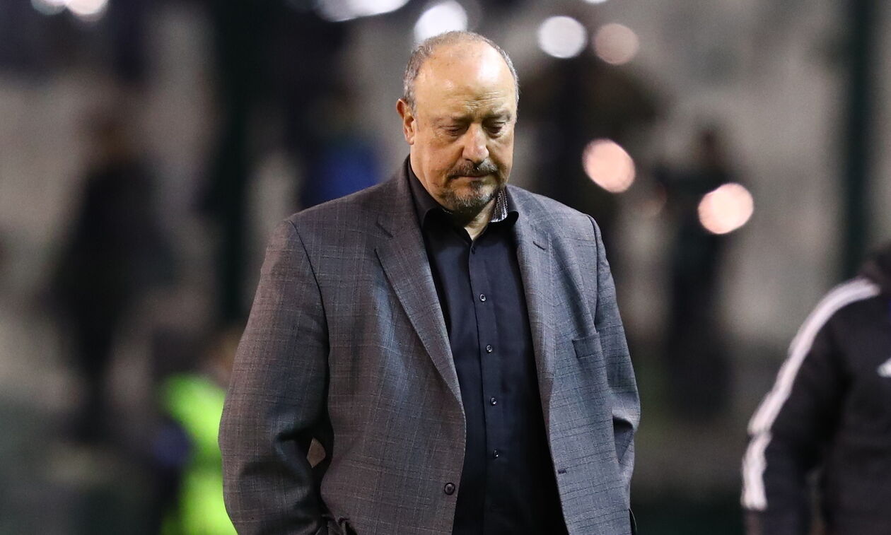 Μπενίτεθ: «Να τελειώνουμε τις φάσεις»