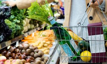 Μακροζωία: Οι σωστές διατροφικές συνήθειες, σύμφωνα με νέα μελέτη