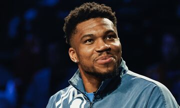 Αντετοκούνμπο: «Είμαι αφοσιωμένος στους Μπακς»