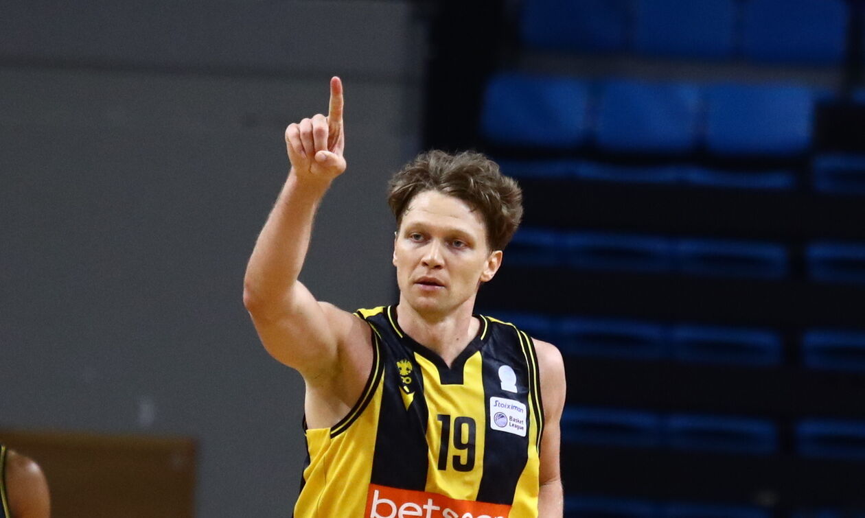 ΑΕΚ: Χωρίς τον Κουζμίνσκας κόντρα στον Ολυμπιακό