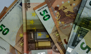 «Φέσια» Δημοσίου: Χαμήλωσαν μισό δισ. ευρώ σε ένα μήνα 