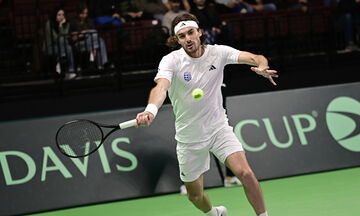 Τσιτσιπάς: «Να αρχίσουν να παίζουν περισσότερα παιδιά backhand»