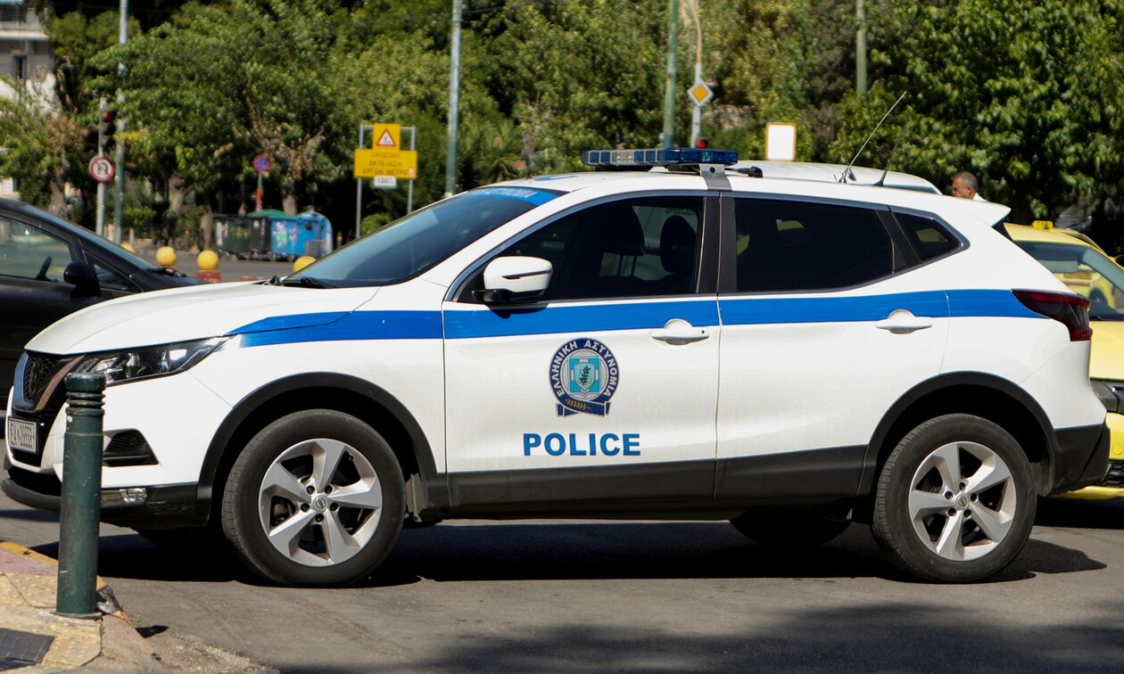 Έκρηξη χειροβομβίδας στον Κορυδαλλό 