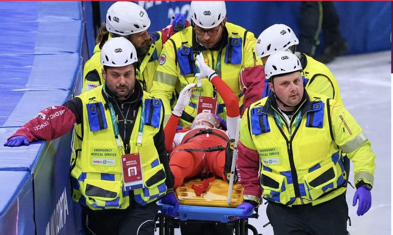 Ατύχημα στους Χειμερινούς Ολ. Αγώνες: Πατινέρ κόπηκε στο πρόσωπο από λεπίδα αντιπάλου της!