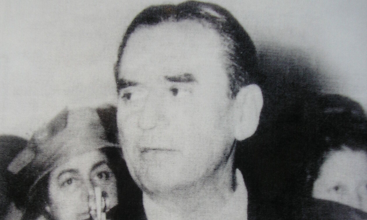 Μίκης Θεοδωράκης: Ένας πλοίαρχος έβαλε τη μουσική του στο κρατικό ραδιόφωνο