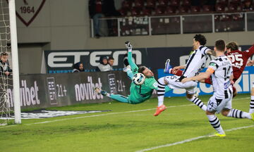 ΠΑΟΚ: Ανησυχία για Παβλένκα, πηγαίνει για εξετάσεις