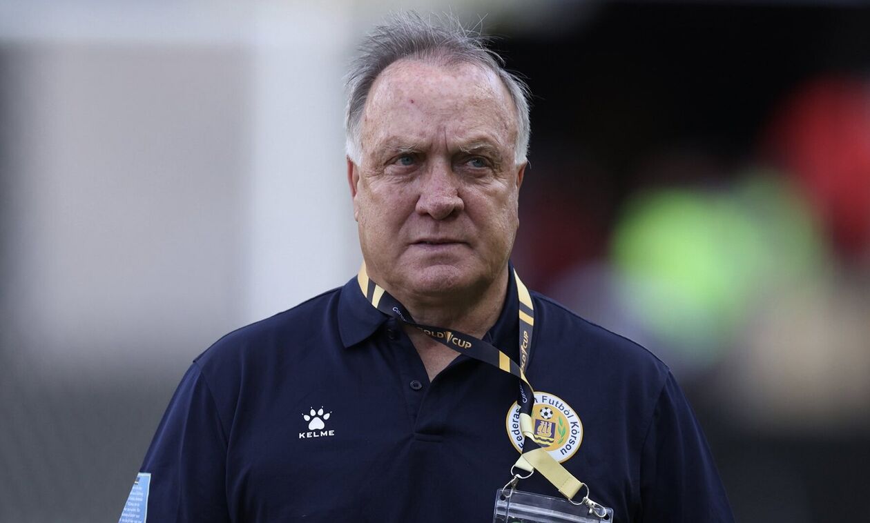 Παραιτήθηκε από την ομοσπονδία του Κουρασάο ο Ντικ Άντβοκαατ