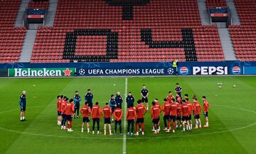 Ολυμπιακός: Πλάνα από την προπόνηση στη Γερμανία (vid)