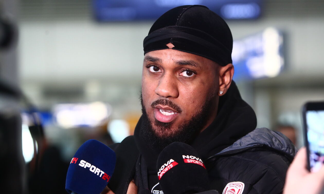 Μόρις: «Να βγούμε έξω με τη νοοτροπία “next man up”»