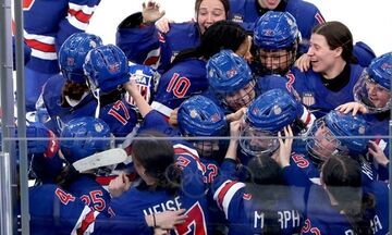 Η «χρυσή» ομάδα γυναικών χόκεϊ επί πάγου αρνήθηκε την πρόσκληση του Τραμπ για τον Λευκό Οίκο