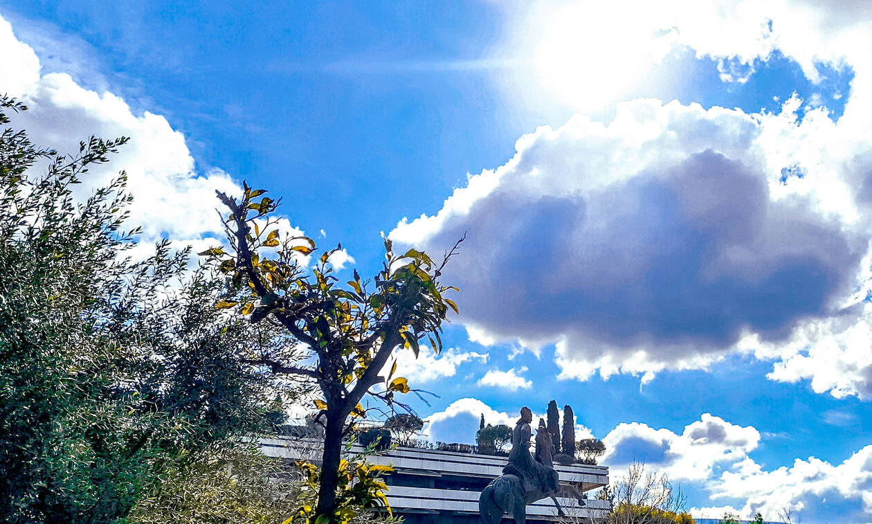 Καιρός: Γενικά αίθριος καιρός με λίγες πρόσκαιρες νεφώσεις