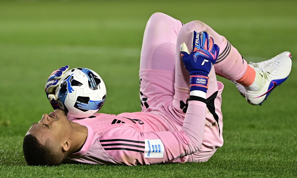 Λαφόν: «Βελτιωνόμαστε αλλά χρειάζεται χρόνος»