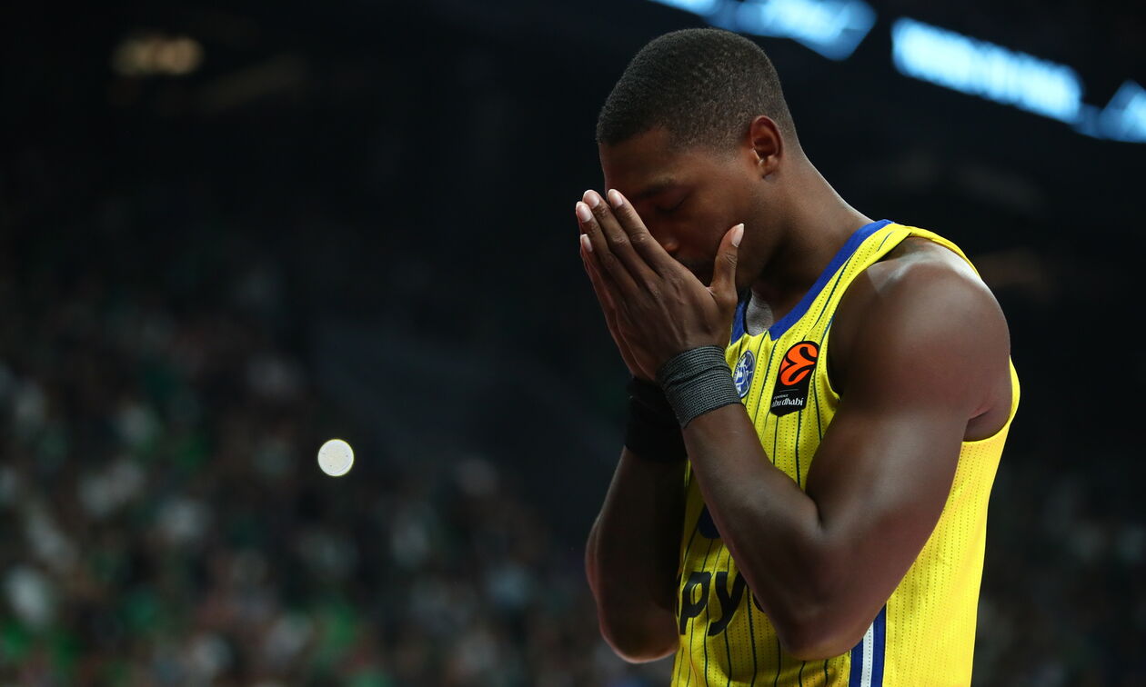 Λόνι Γουόκερ από Ντουμπάι: «Είναι τρελό»