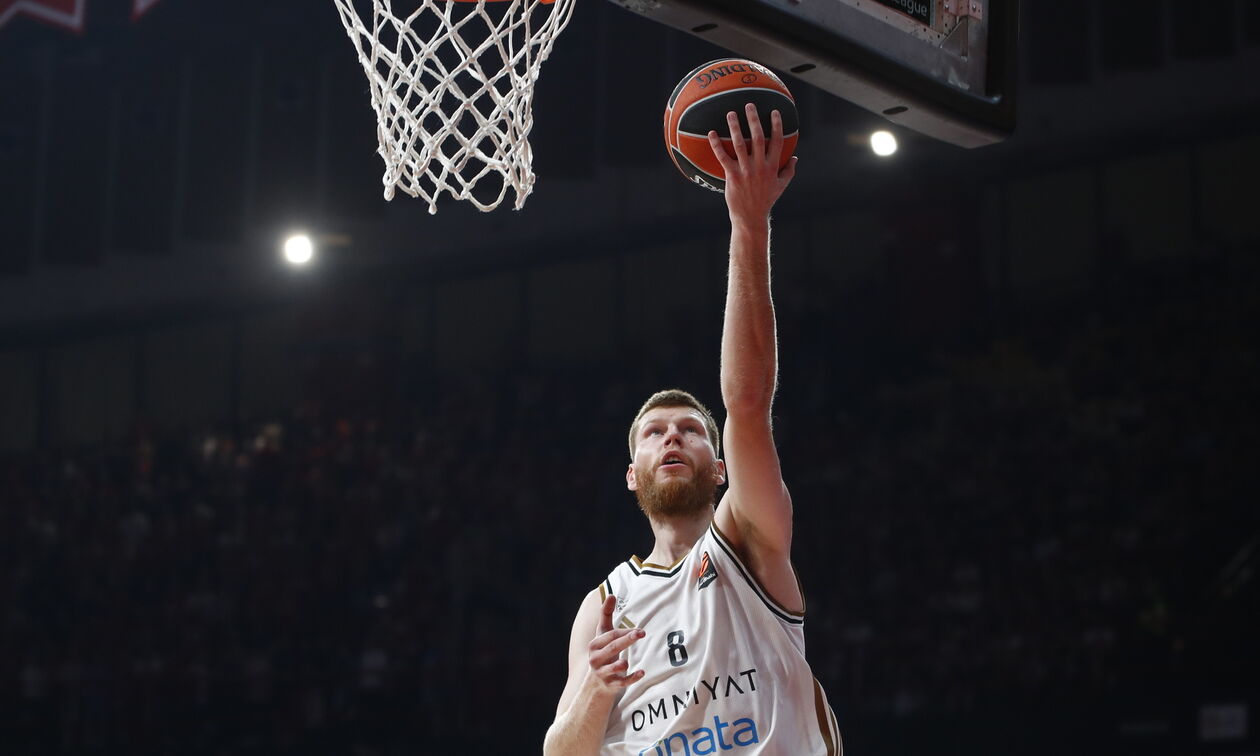 Ανανέωσε τα συμβόλαια τριών παικτών η Dubai BC