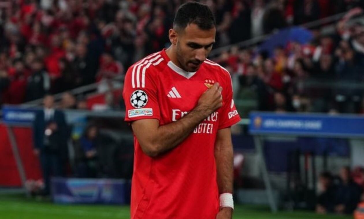 Μουρίνιο για Παυλίδη: «Κάνει φανταστική δουλειά στο να ανοίγει το παιχνίδι»