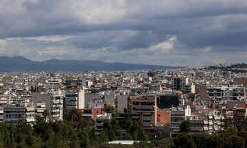 Κτηματαγορά: Μειωμένες οι εισπράξεις φόρων από τις μεταβιβάσεις 