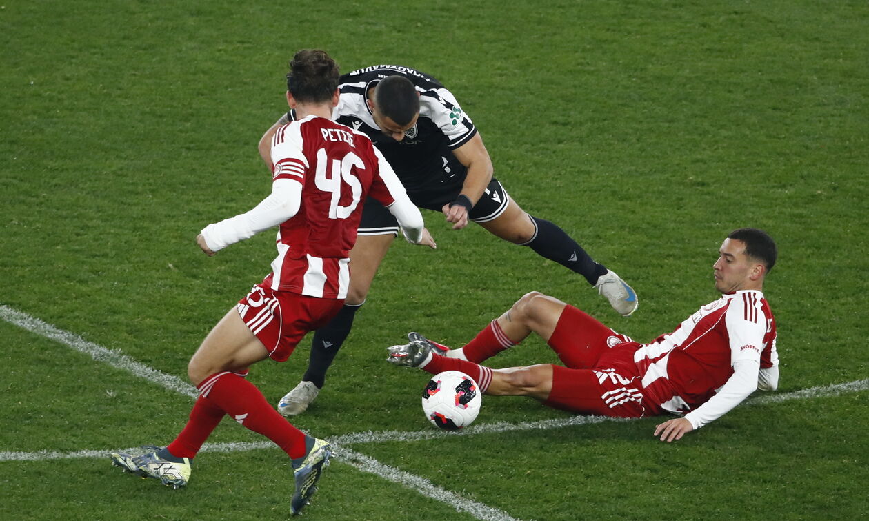 Ολυμπιακός: Τα «μαθήματα» του ΠΑΟΚ της Νεάπολης