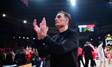 Μπαρτζώκας: «Όλα τα εύσημα σε εσάς, παίξαμε σαν Ολυμπιακός»