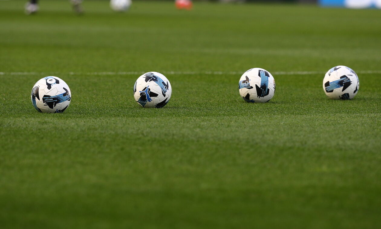 Super League: Σπουδαίες μάχες σε κορυφή και ουρά