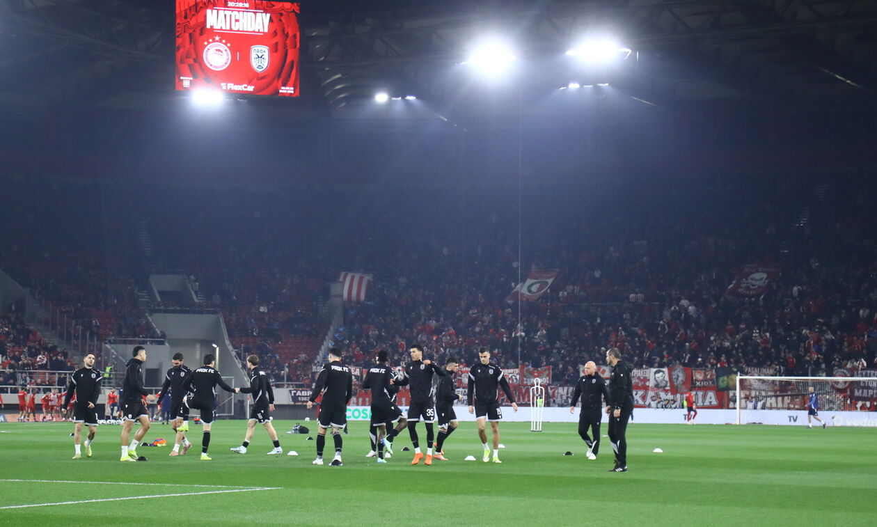 Πρόβλημα ο Αντρίγια, έφυγε για τα αποδυτήρια - Βασικός ο Μπιάνκο