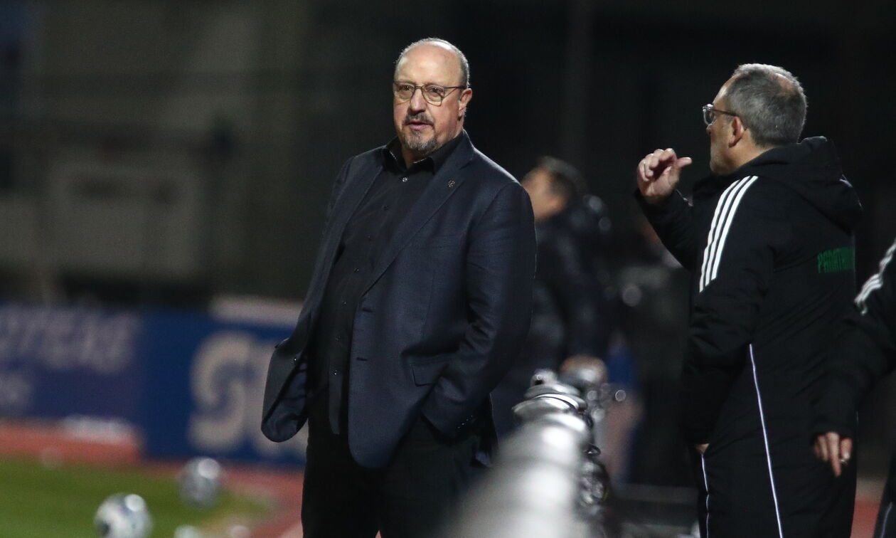 Μπενίτεθ: «Αξίζουν τα συγχαρητήρια και τα εύσημα στους ποδοσφαιριστές»