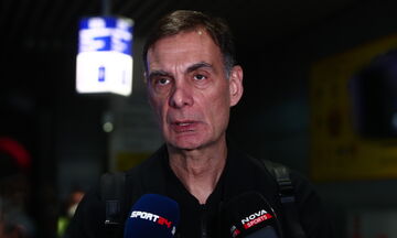 Μπαρτζώκας: «Μέρα με τη μέρα κρίνεται του Βεζένκοφ - Δεν εμπνέει ανησυχία ο Γουόκαπ»