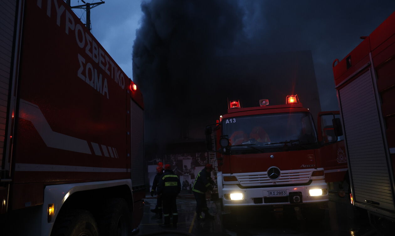 Πυρκαγιά σε καφετέρια στους Αγίους Αναργύρους