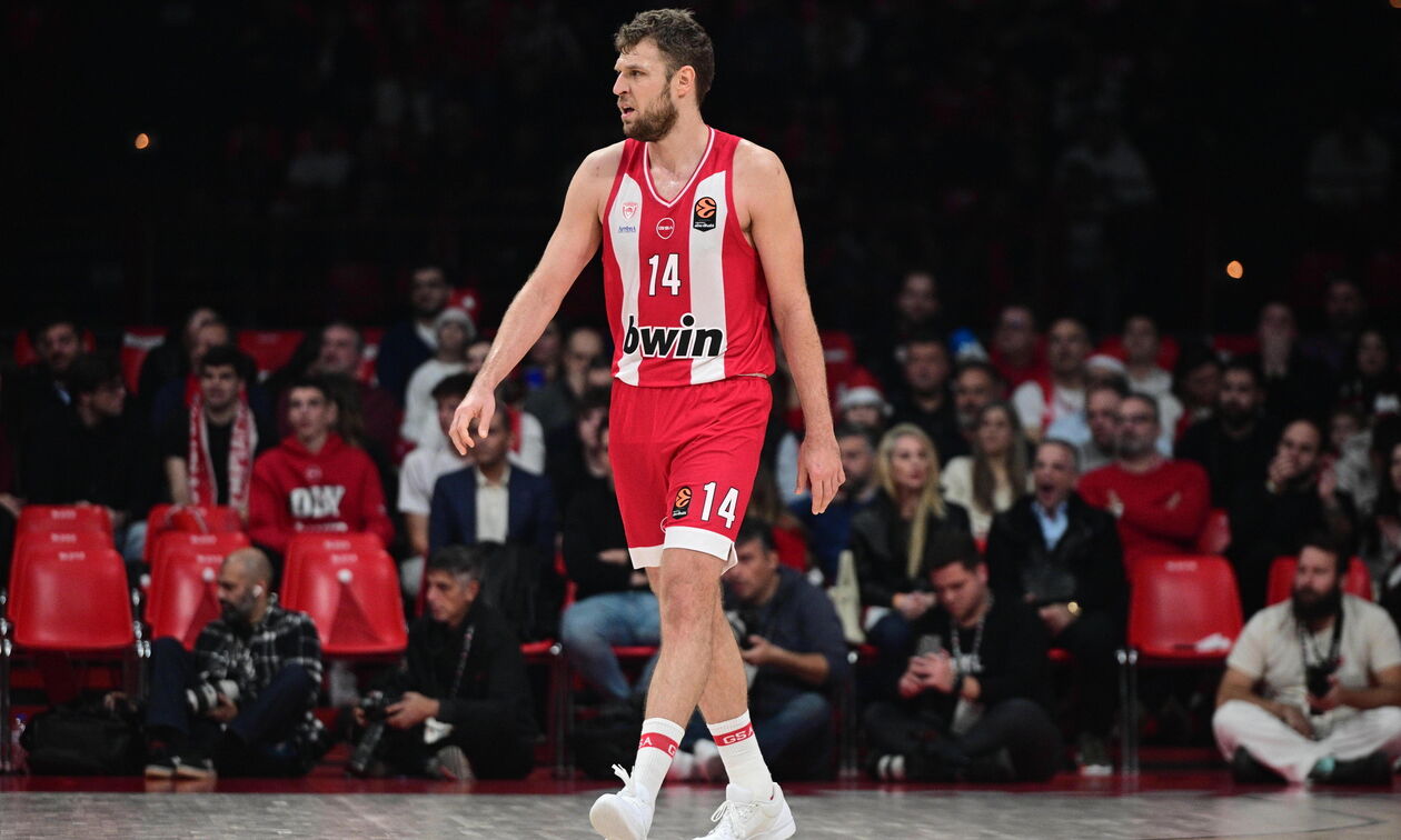 Ολυμπιακός: Οριστικά χωρίς τον Βεζένκοφ κόντρα στην Παρί