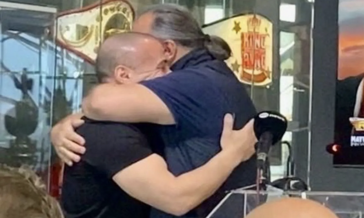 Τρομερή ατάκα Ηλιόπουλου στον Ζαμπίδη ενόψει Μέιγουεδερ: «Στα πληρώνω εγώ!»