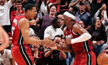 NBA: Απίστευτη εμφάνιση από τον Αντεμπάγιο, πέτυχε 83 πόντους! (highlights)