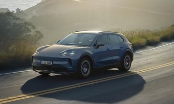 Porsche Cayenne: Η τιμή της νέας τετρακίνητης έκδοσης