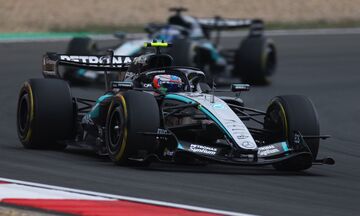 Grand Prix Κίνας: Θρίαμβος του Αντονέλι 