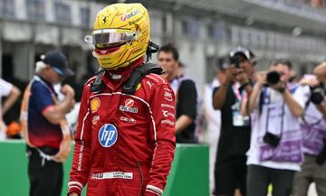 Χάμιλτον: «Η μάχη με τον Λεκλέρ ήταν φοβερή, είχαμε μια μικρή επαφή»