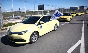 «Χειρόφρενο» τραβούν οι οδηγοί ταξί