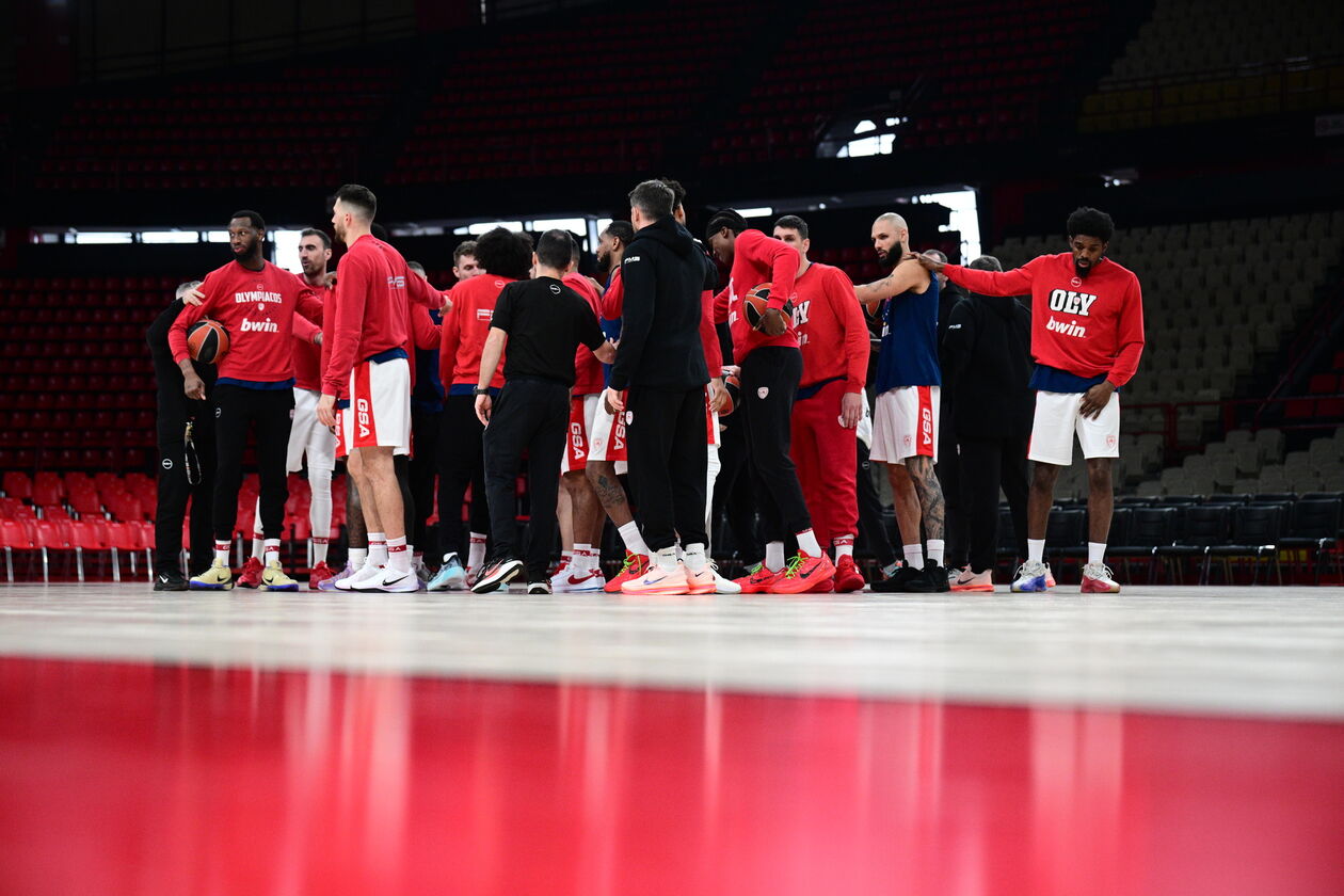 LIVE: Ολυμπιακός - Μπασκόνια (21:15)