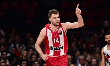 Βεζένκοφ: «Δεν παίξαμε καλά, εκτελούσαμε άθλια σουτ»