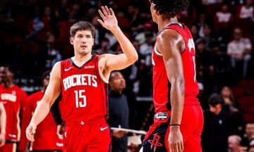 ΝΒΑ: Οι Ρόκετς έβαλαν «φρένο» στο σερί των Χοκς (highlights)