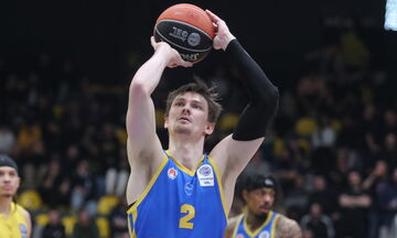 Βαν Τούμπεργκεν: «Κλειδί η άμυνα και τα ριμπάουντ»