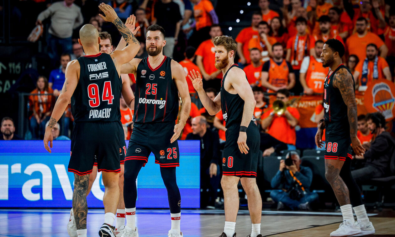 Ολυμπιακός: Το ματς χάθηκε, η τετράδα όχι