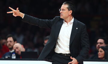 Βαλένθια: Ανανέωσε ο Μαρτίνεθ 